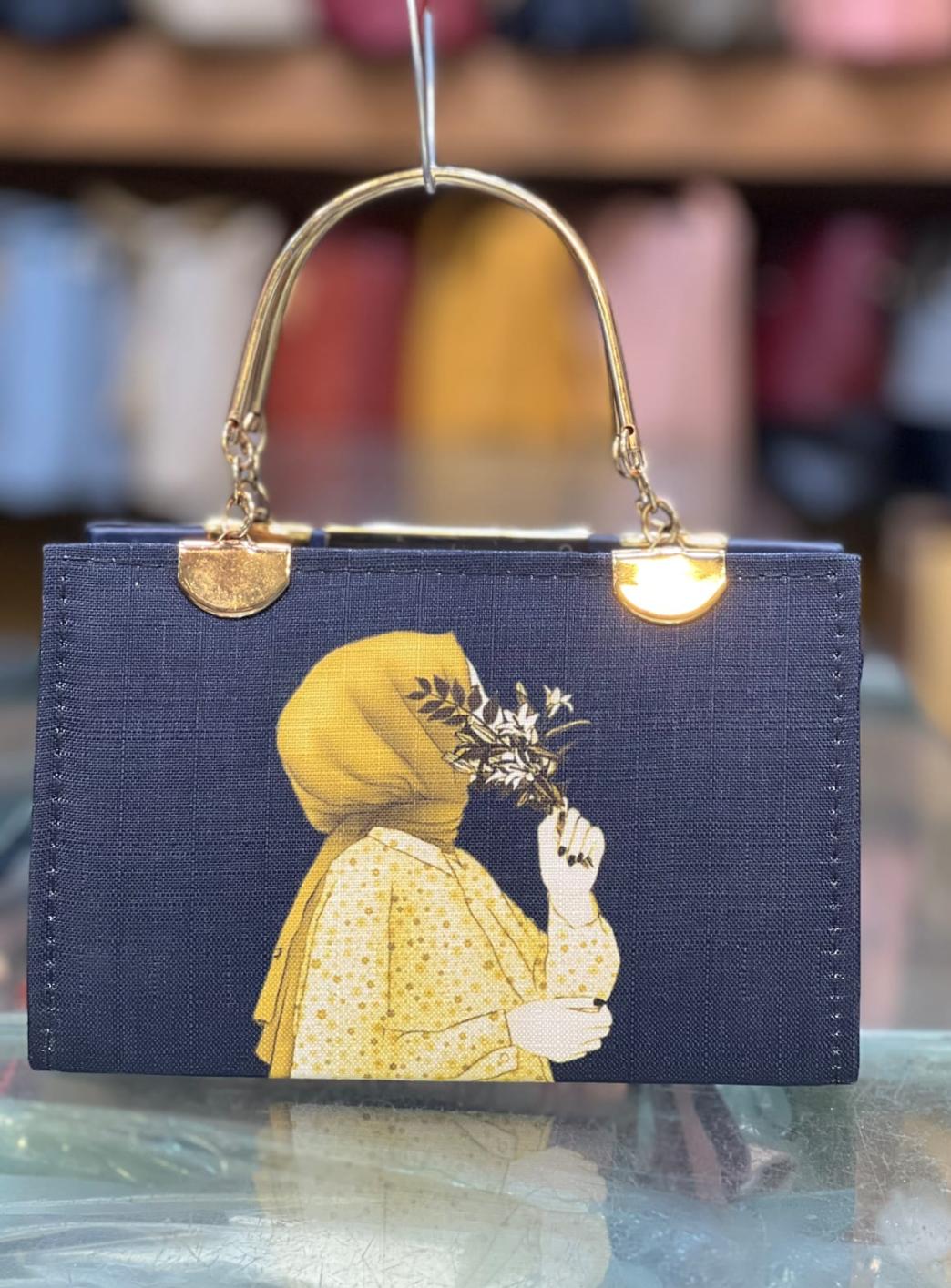 Hijab Style Mini Bag – Elegance in Every Detail